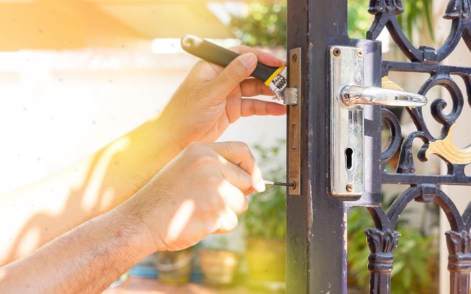 serrure de porte prix Limours
