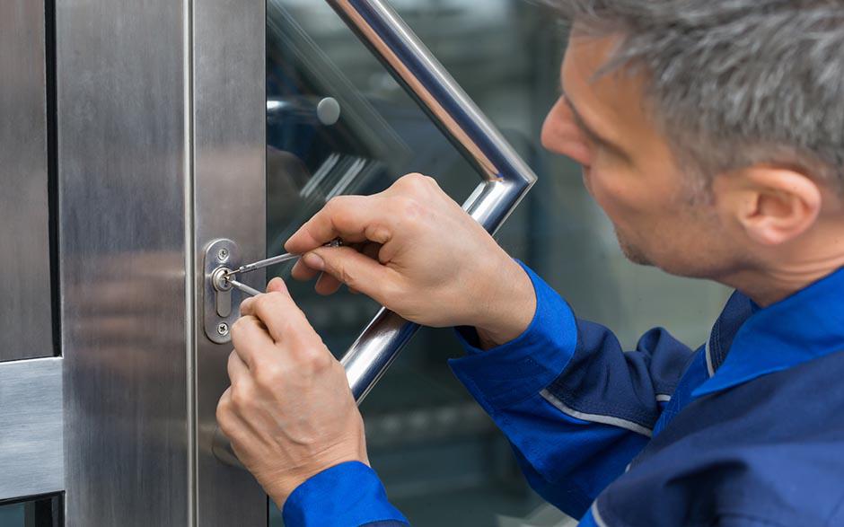 changer serrure de porte Ankers Salon-de-Provence